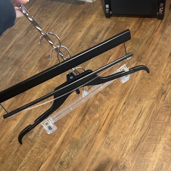 Metal Hook Rack - Picture 2 of 3